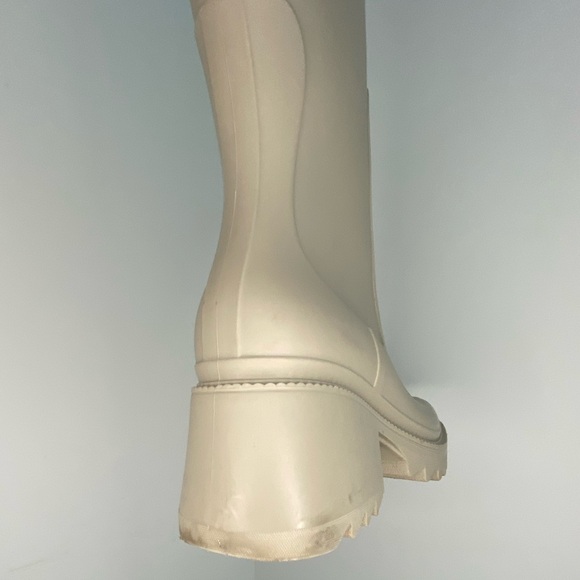 (SOLD***💘😍)CHLOÉ BETTY RUBBER RAIN BOOT - Picture 7 of 16